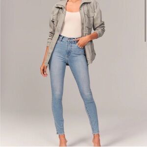 Abercrombie & Fitch High Rise Super Skinny